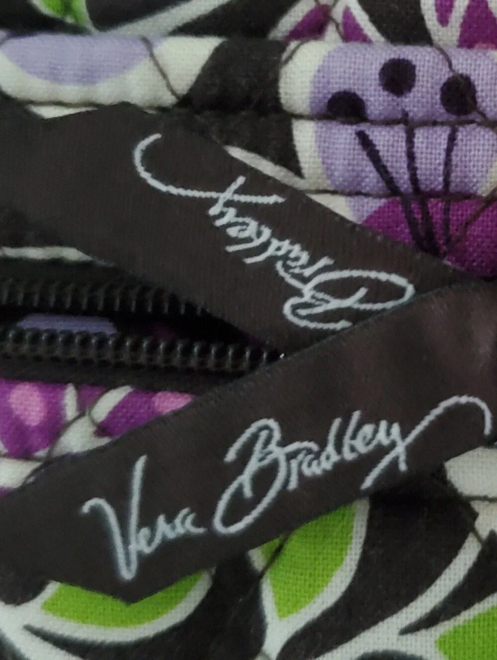 Vera Bradley Quilted Retired Plum Petals Pattern Tote Bad 15